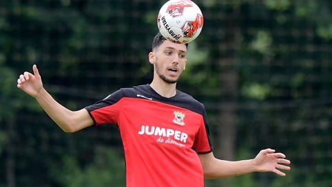 更让人们质 更让人们质