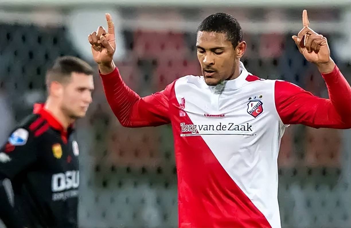 体育行业开 体育行业开