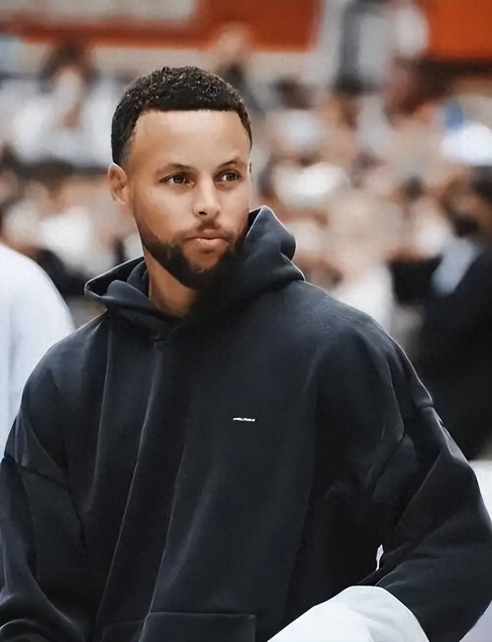 让更多人关 让更多人关