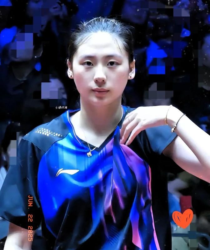 缩小了与中